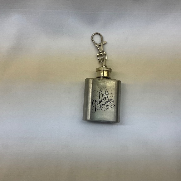 Key Chain Flask - Picture 1 of 3